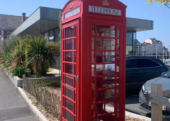 Le Calypso Cherbourg-en-Cotentin